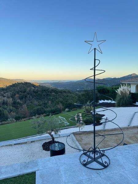 Sapin de noel en fer forgé